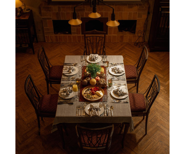 Dining Table Maker In Gurugram